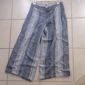 J. Jill Linen, Side-Button Crops - Small Petite